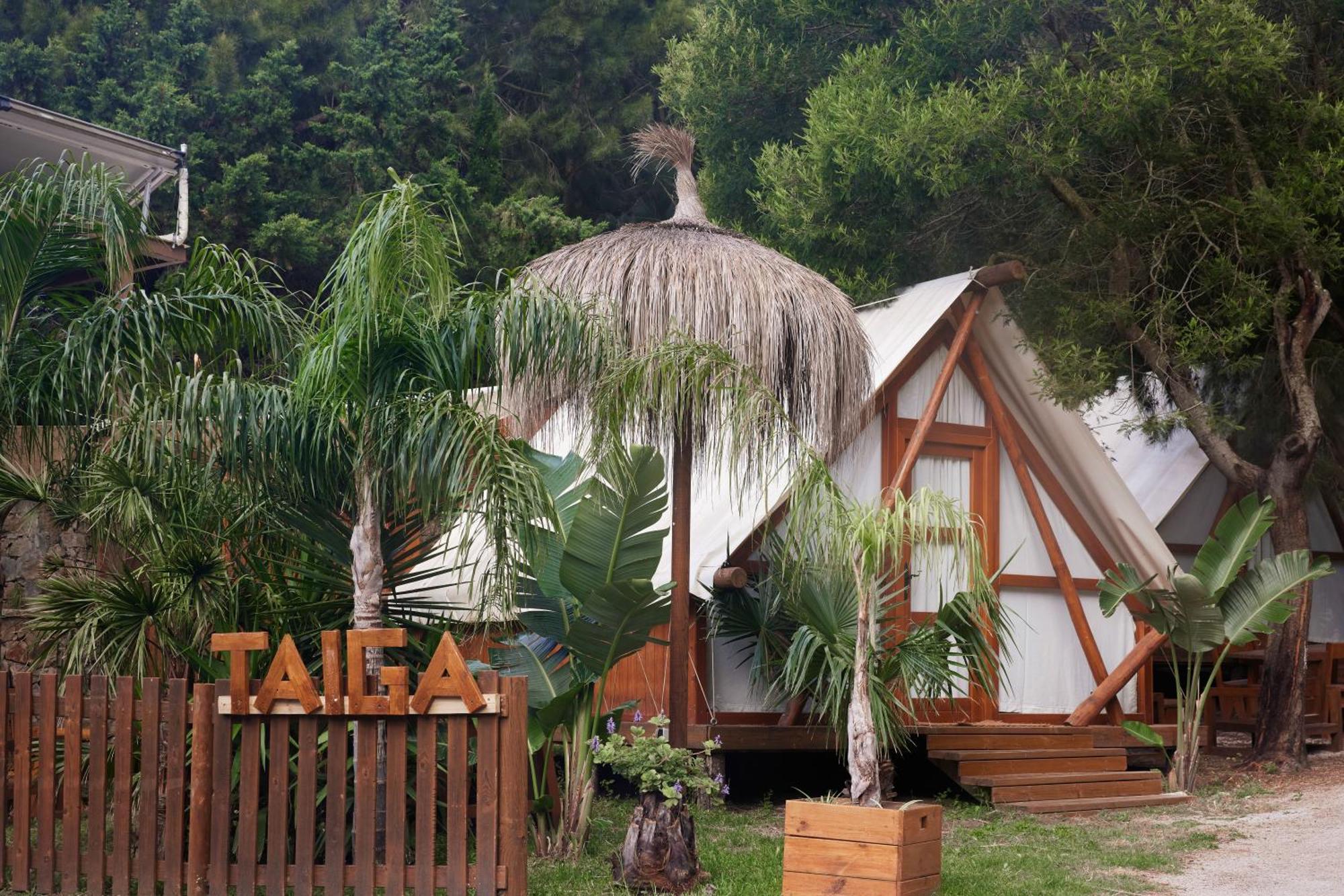 Taiga Tarifa Punta Paloma Hotel Exterior photo